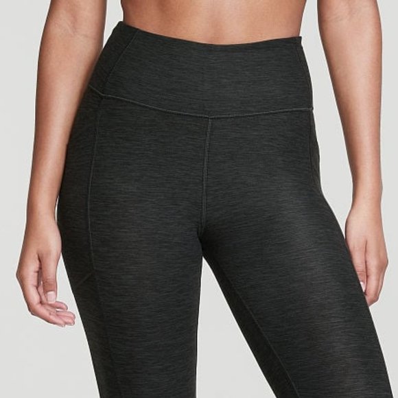 VS 2 Essential Capri Leggings Tornado Heather Gray Workout Cute 20” Inseam NWT - Picture 2 of 10
